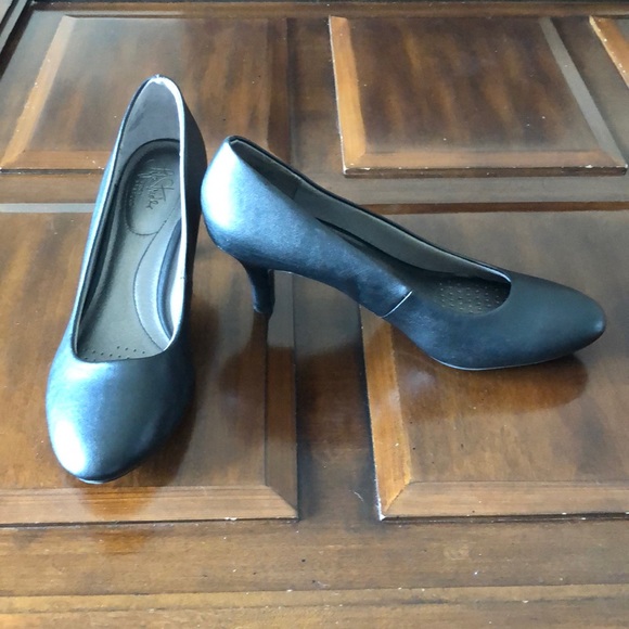 Women’s size 9 1/2 medium black Lifestride soft system PARIGI heels - Picture 1 of 10